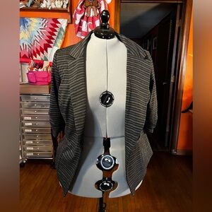 Maurice’s 2x blazer, gray with metallic silver stripes